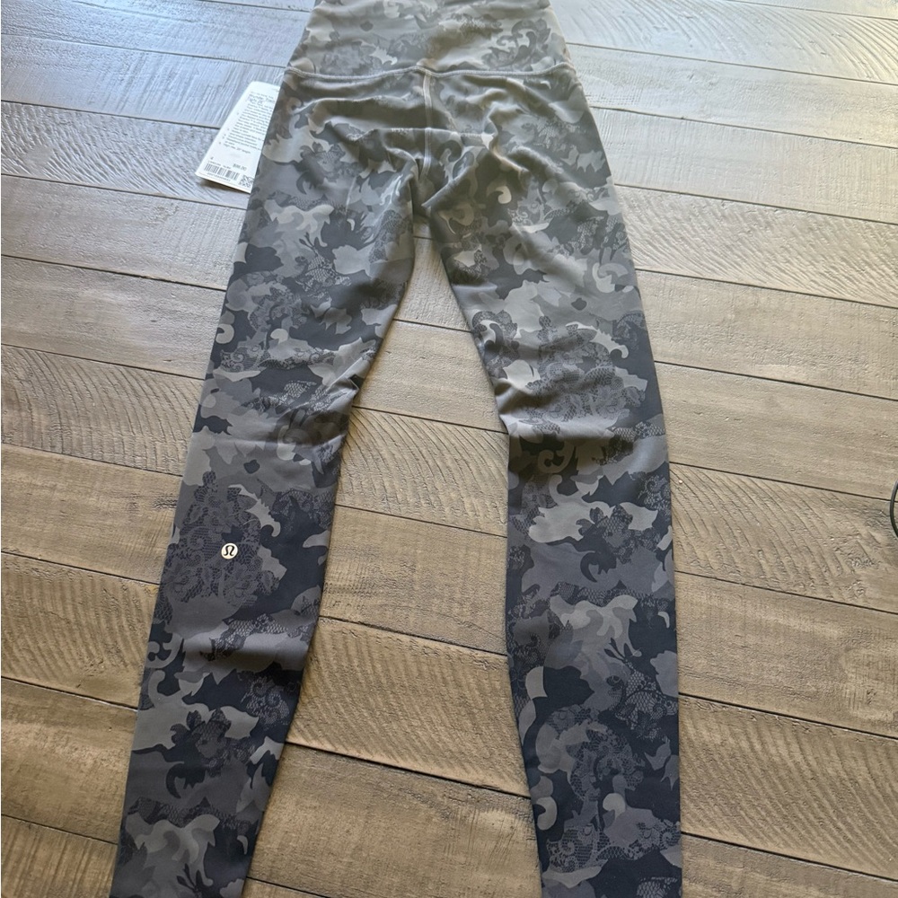 Gray design lulu Leggings